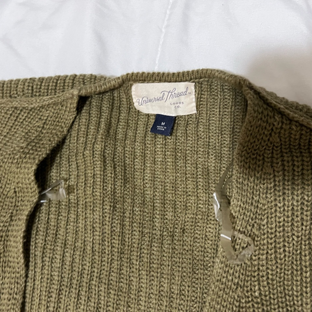Universal Thread Womens Cardigan Olive Green